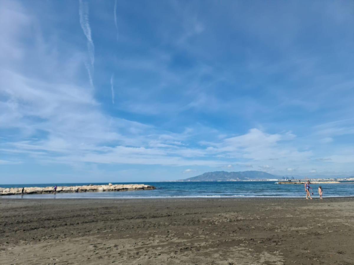 Apartament Apartamento Cerca De La Playa Malaga Zewnętrze zdjęcie