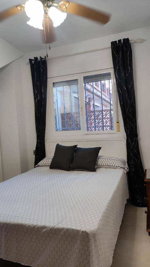 Apartament Apartamento Cerca De La Playa Malaga Zewnętrze zdjęcie